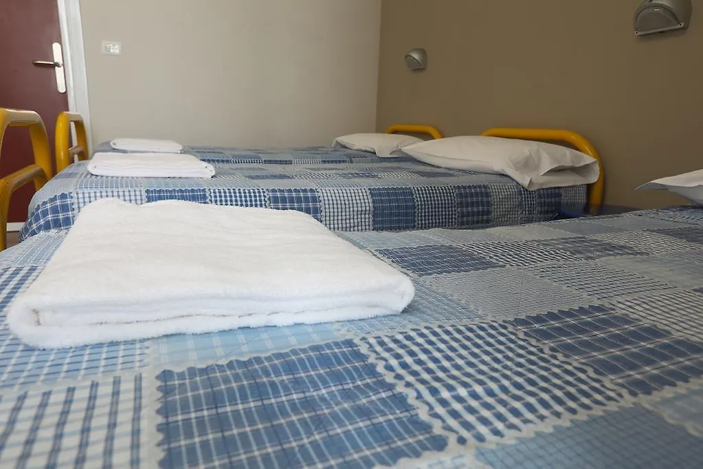 Hostel Ostello Di Bergamo Torre Boldone